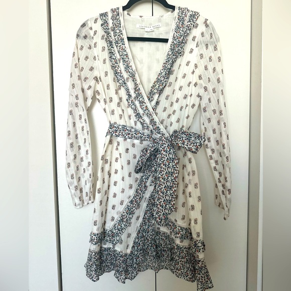 Veronica Beard Dresses & Skirts - Veronica Beard floral mini dress gauze